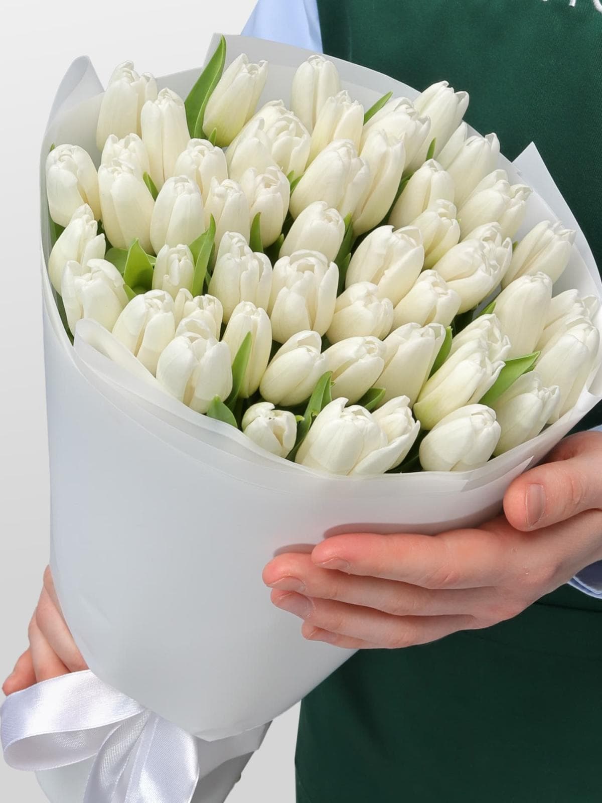 Букет из белых Тюльпанов 51 шт «Дыхание ангела»