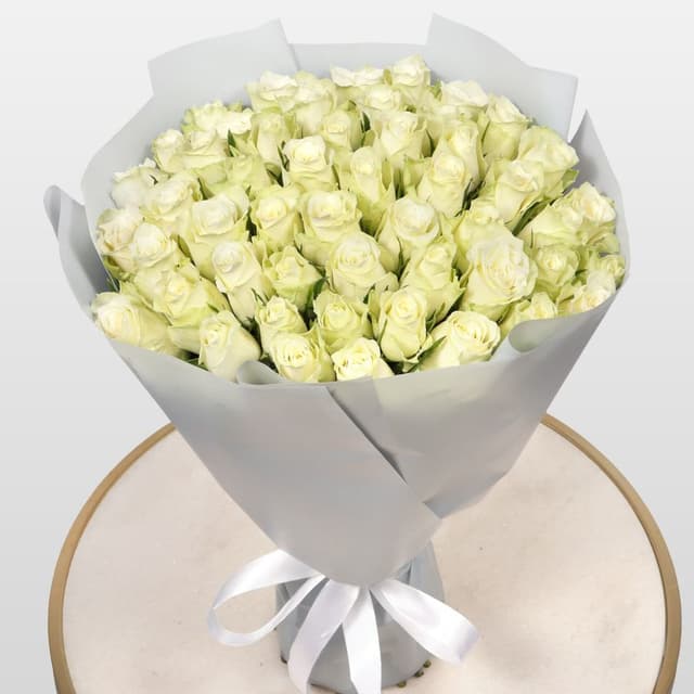 Роза Кения белая 51шт 40 см