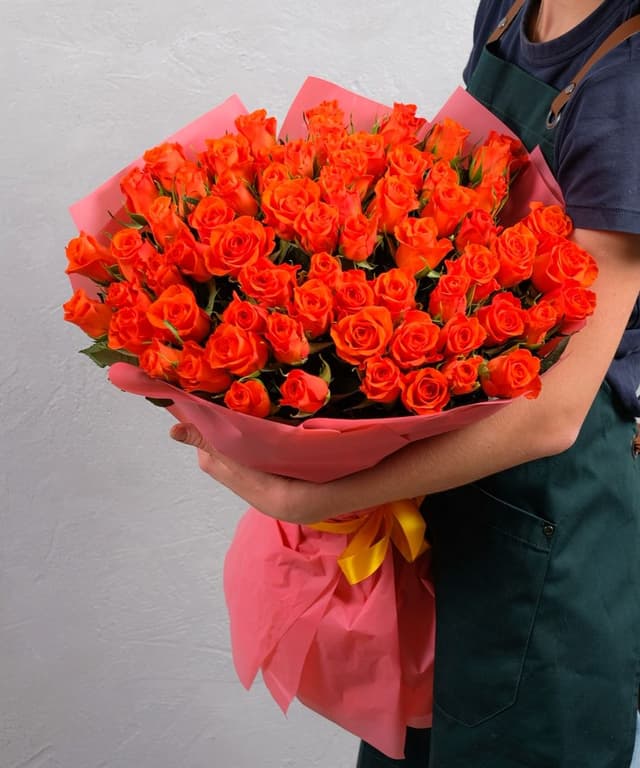 Роза Кения оранжевая 75шт 40 см