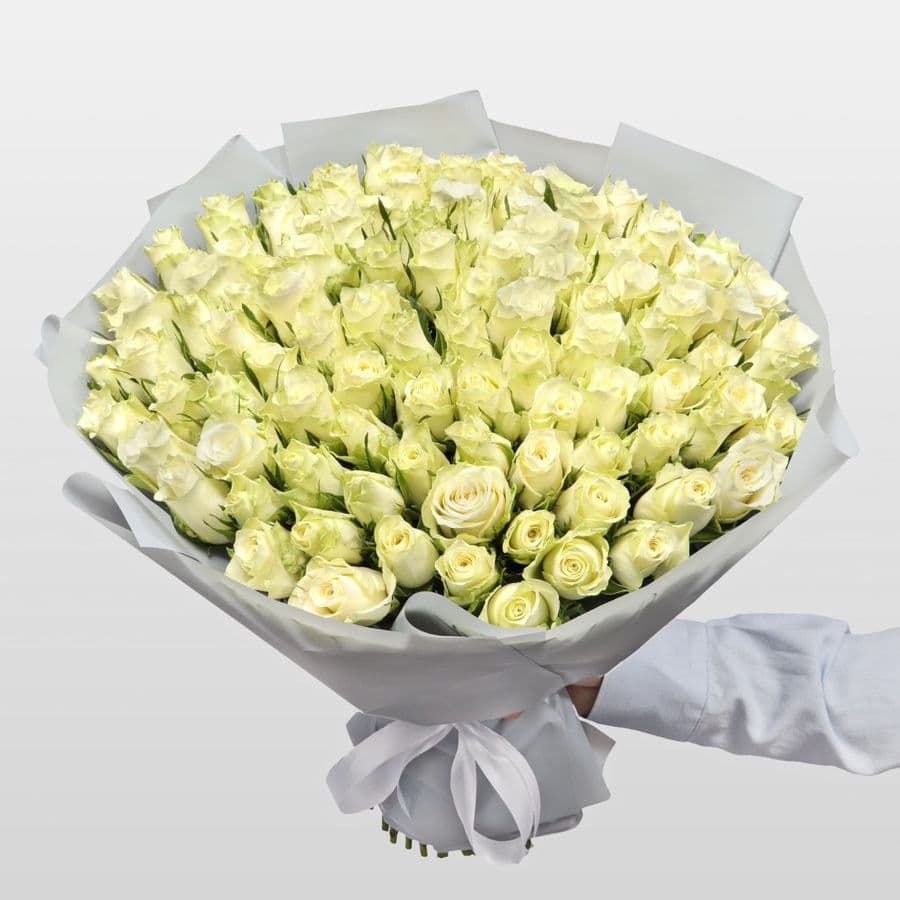 Букет из белых Роз Кения 101 шт 40 см «Ванильный Иней»