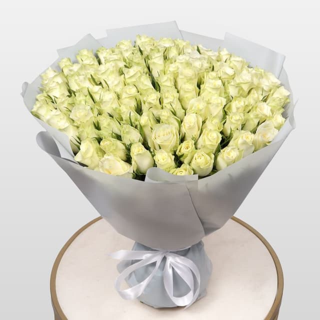 Букет из белых Роз Кения 101 шт 40 см «Ванильный Иней»
