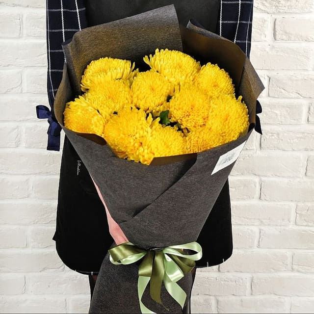 Букет из желтых Хризантем «Деко»