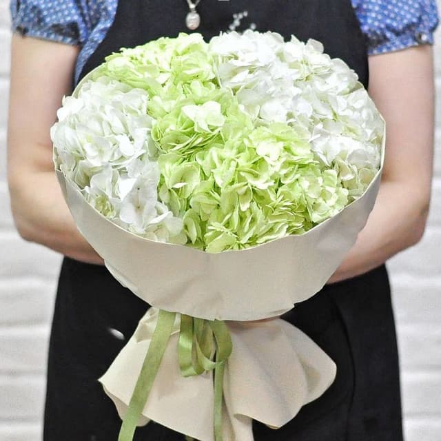 Букет из Гортензий «Эльза»