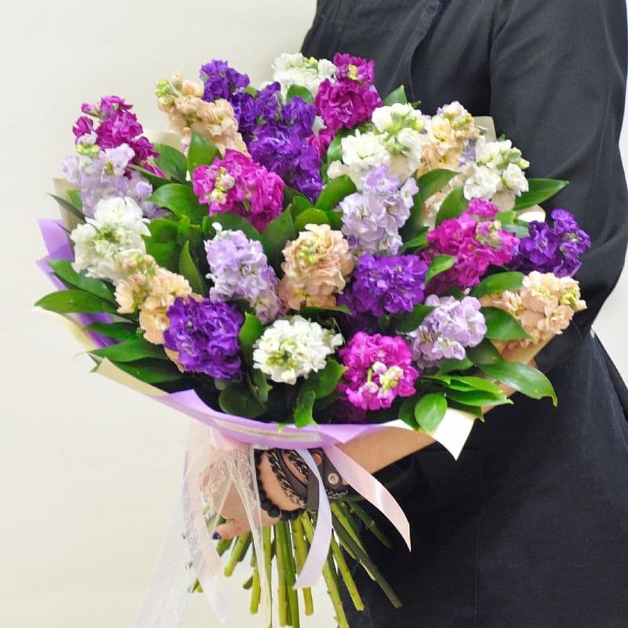 Букет Маттиол «Летнее пробуждение»