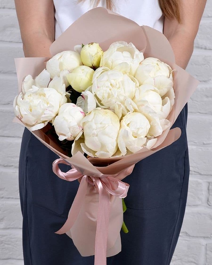 Букет из белых Пионов «Белый ангел»