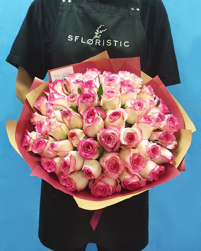 Роза Кения с красной каймой 101шт 40 см