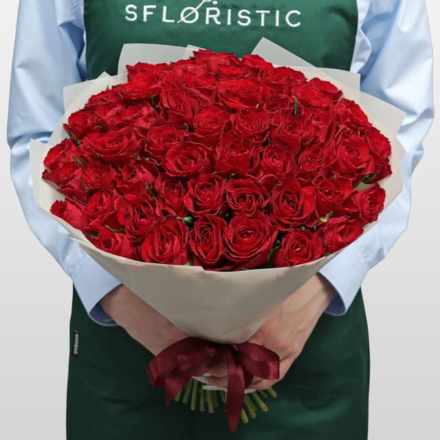 Букет Роз Кения красная 51 шт «Вспышка Чувств»