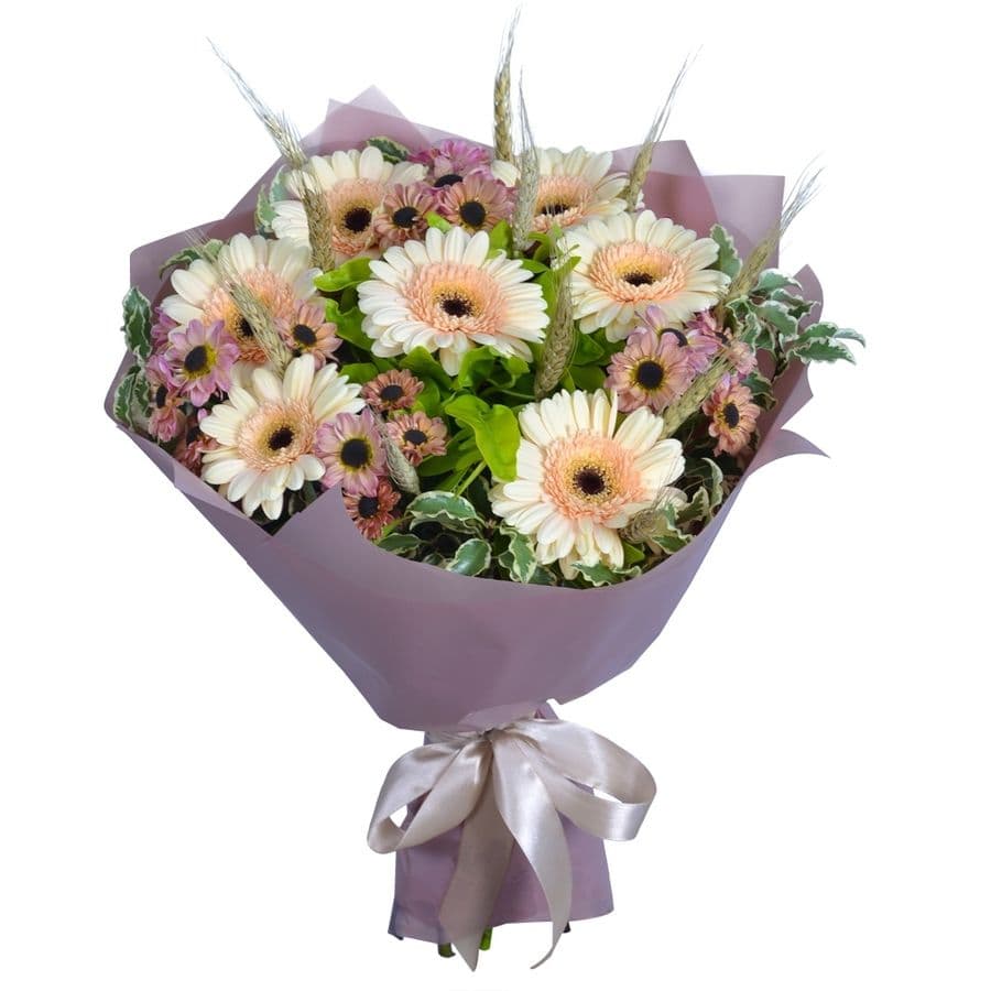 Сборный букет из гермини и кустовых хризантем "Полевая Романтика"