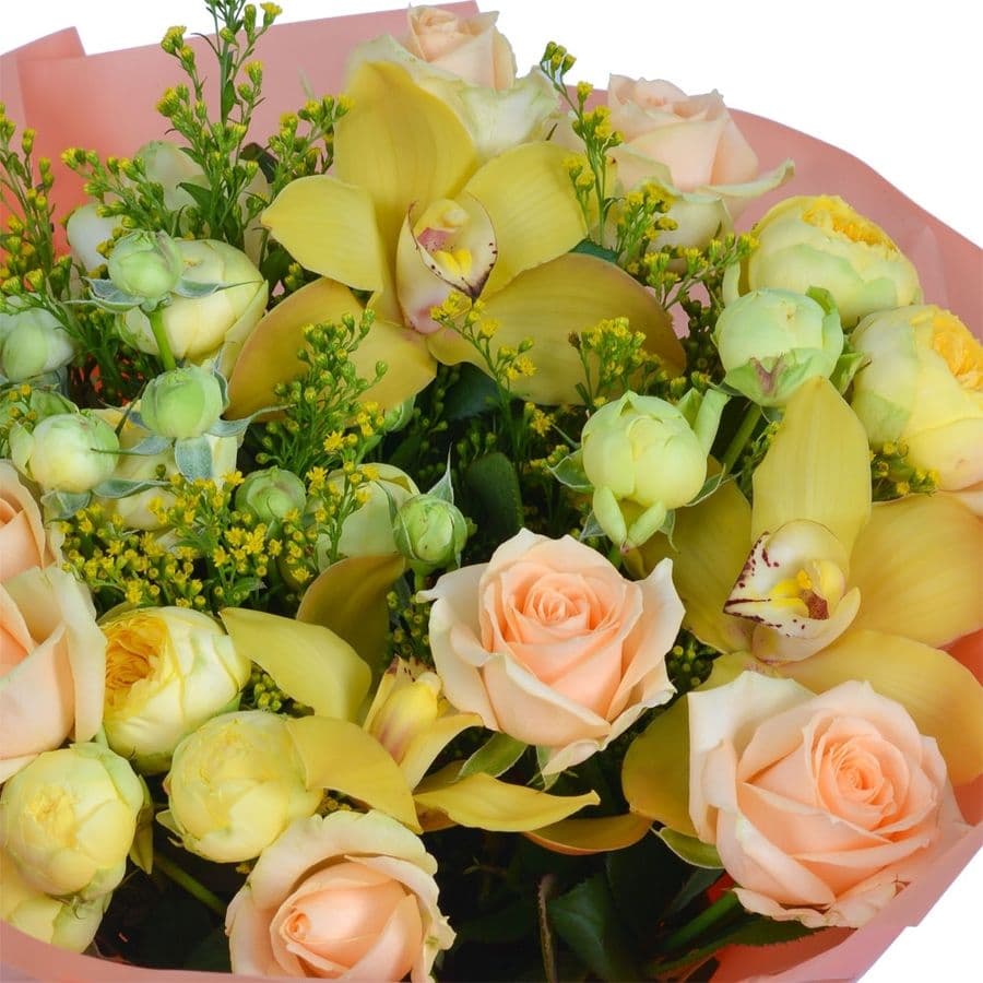 Букет из Орхидей и кустовых Роз «Отголоски тепла и солнца»