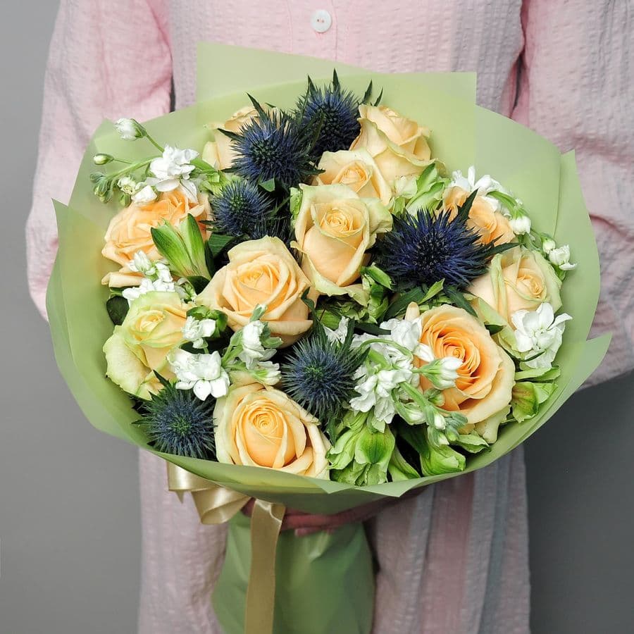 Букет из Роз, Маттиолы и Альстромерий «Прекрасный день»