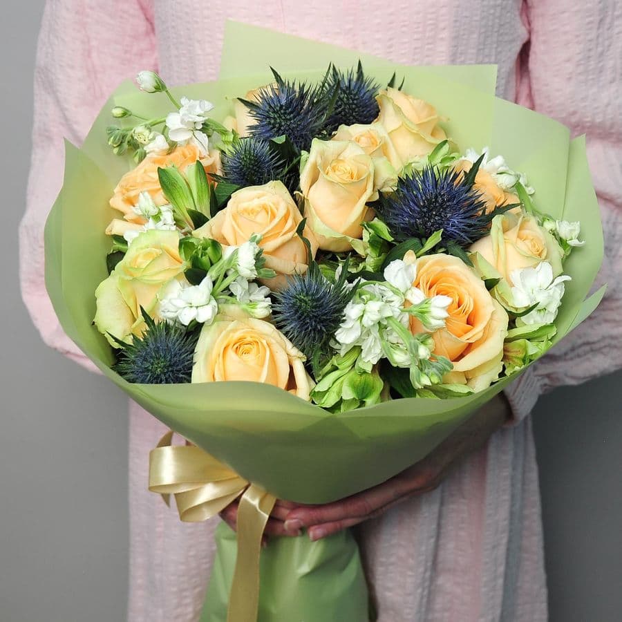 Букет из Роз, Маттиолы и Альстромерий «Прекрасный день»