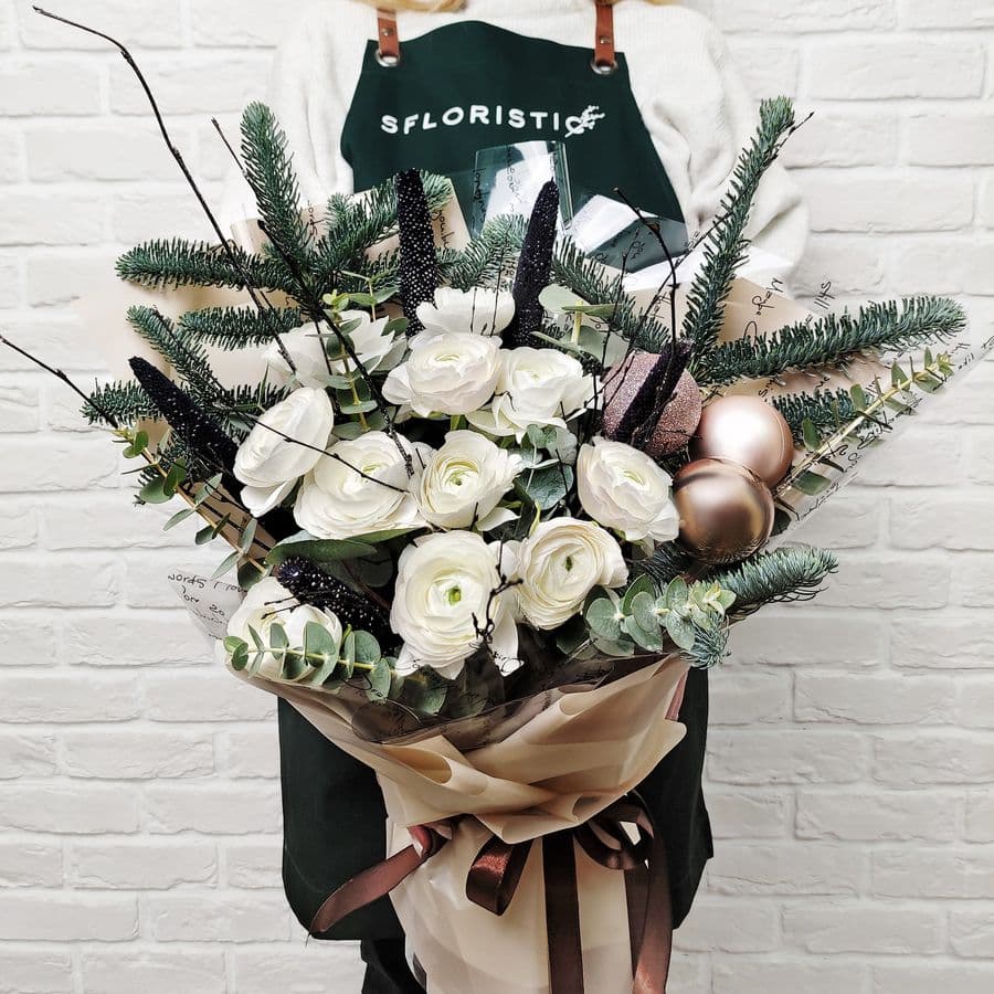 Букет Новогодний из Ранункулюса "Гейзер"