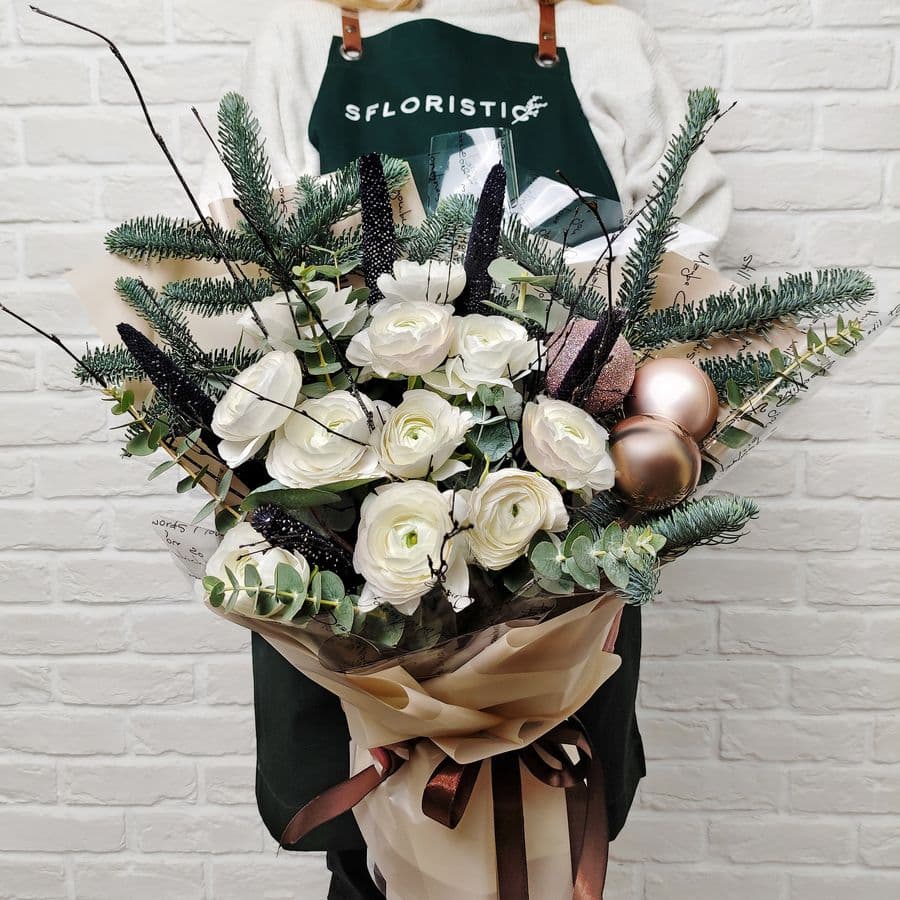 Букет Новогодний из Ранункулюса "Гейзер"