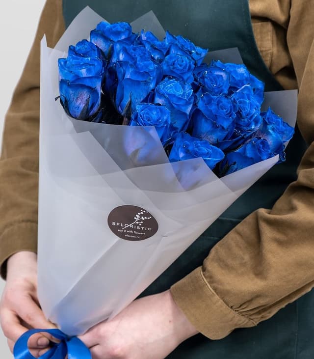 Букет из синих роз 60 см 17 шт «Синий Океан»