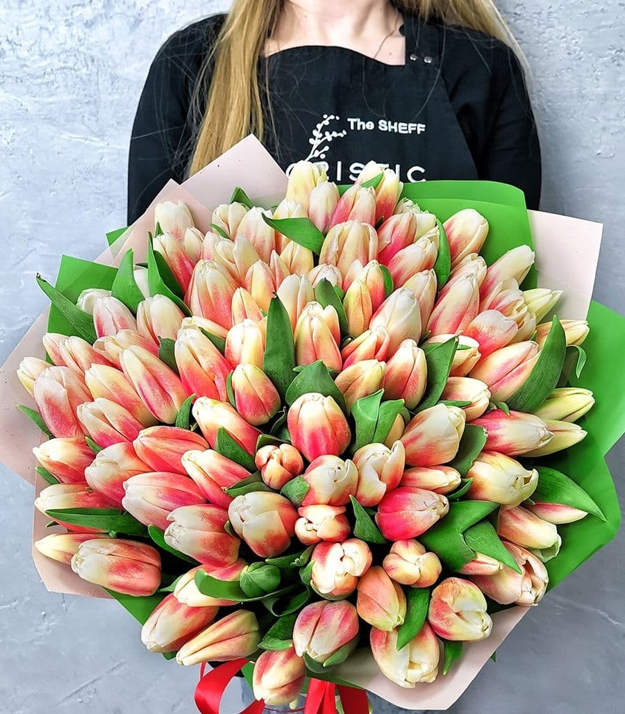 Букет Тюльпанов 75 шт «Мечтательной»