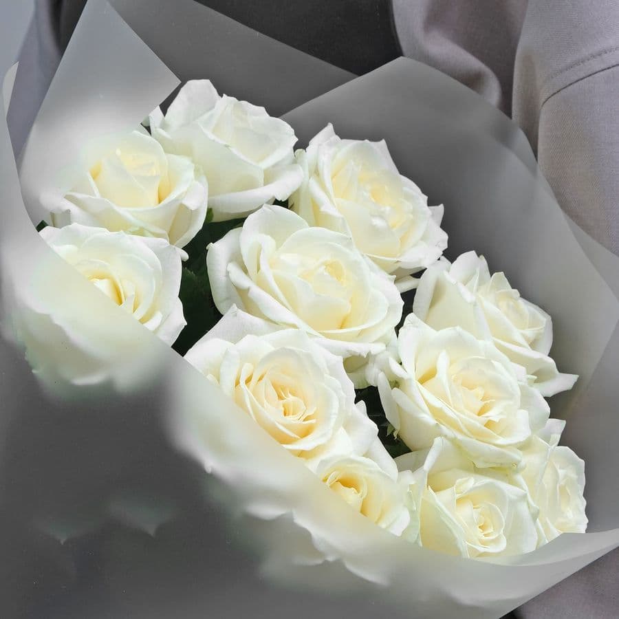 Букет белых Роз 60 см «Белоснежная Красота»