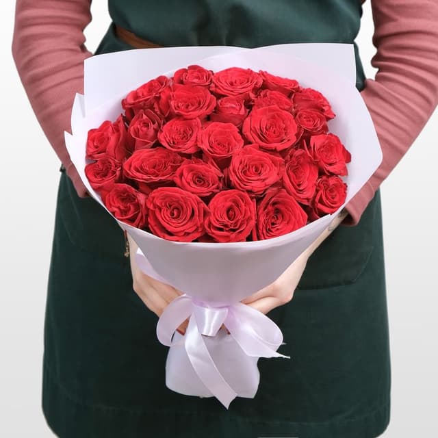 Букет из красных Роз 40 см 25 шт «Симфония любви»