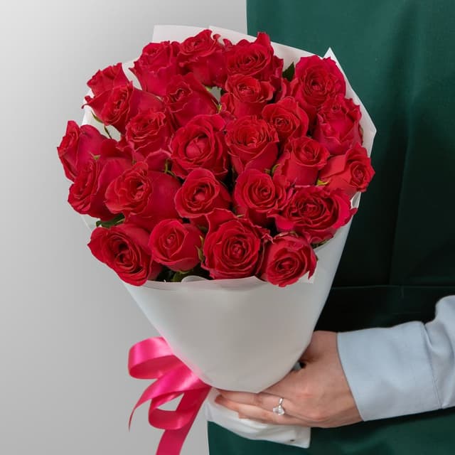 Букет из малиновых Роз 25 шт 40 см «Милена»