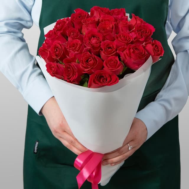 Букет из малиновых Роз 25 шт 40 см «Милена»