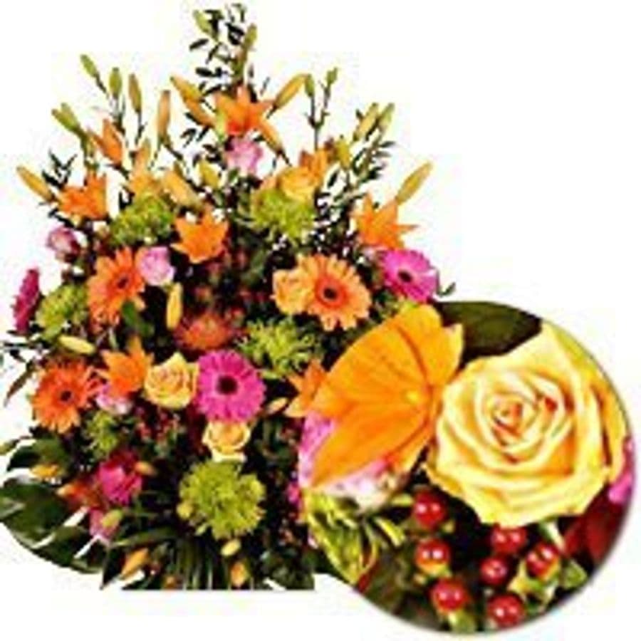 Композиция из Роз, Гербер и Хризантем «Яркий и веселый Шамрок»