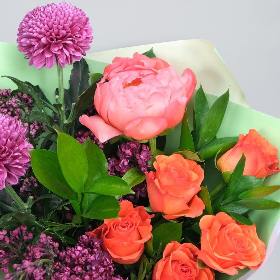 Букет из Роз, Пиона и Сирени «Три реки»