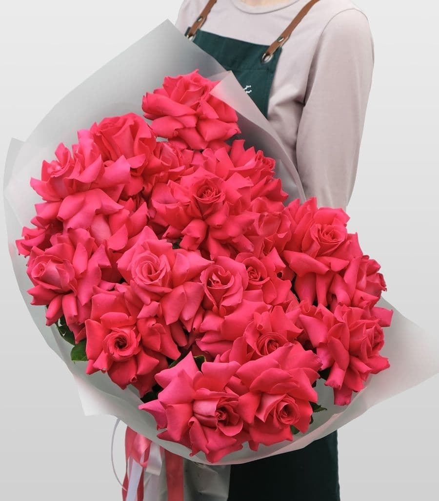 Букет малиновых Роз «Блюз»