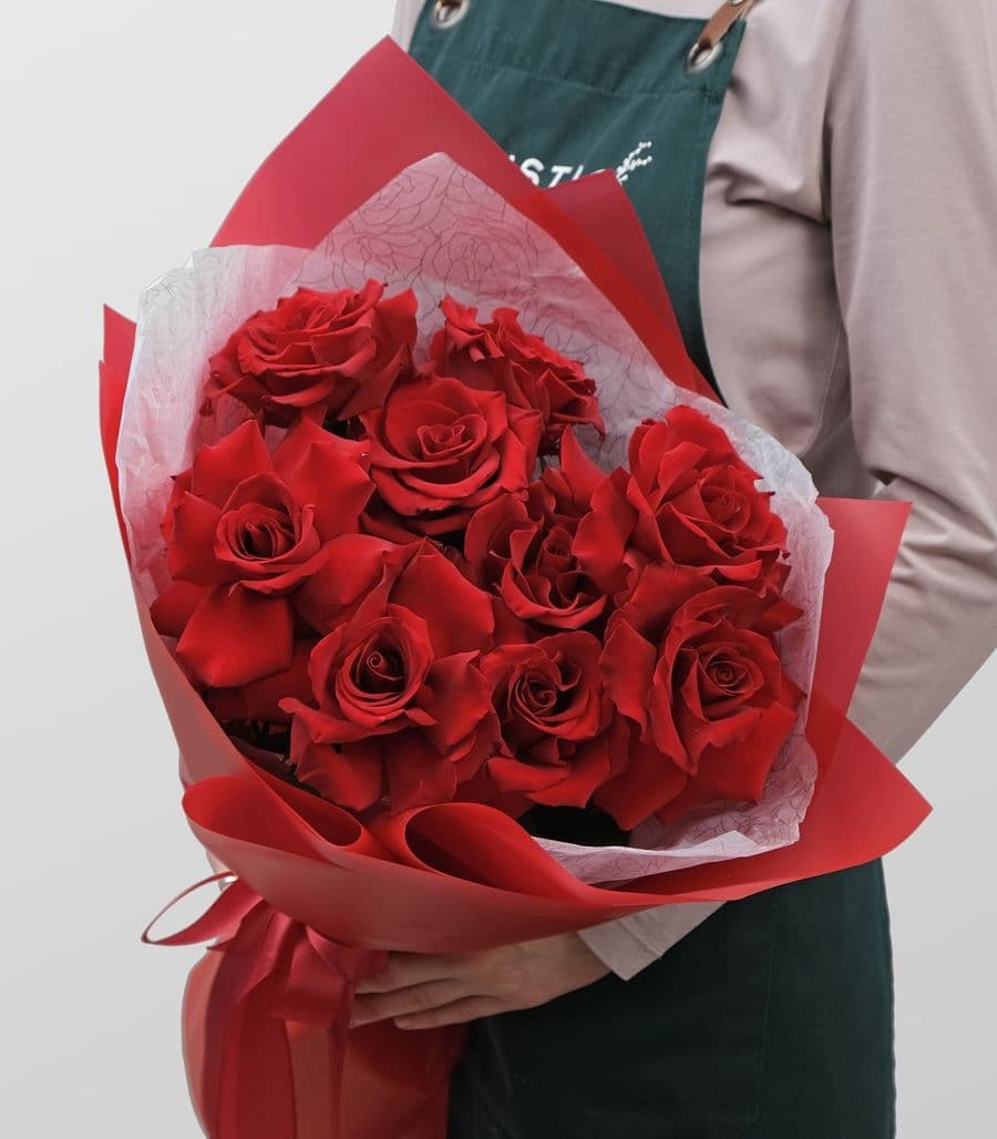 Букет красных Роз «Сириус»
