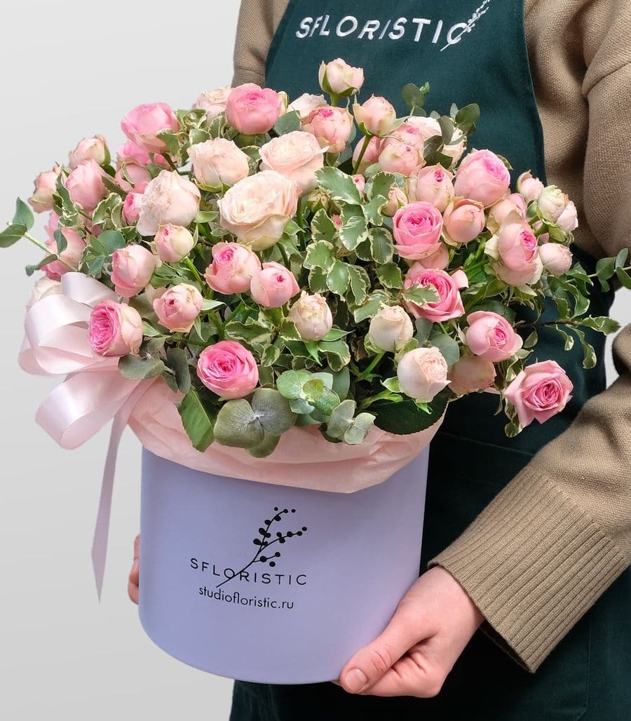 Композиция из Кустовых Роз «Эсмеральда»