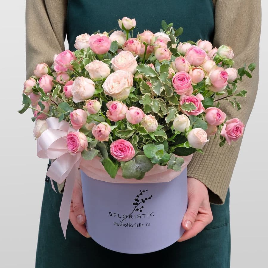 Композиция из Кустовых Роз «Эсмеральда»