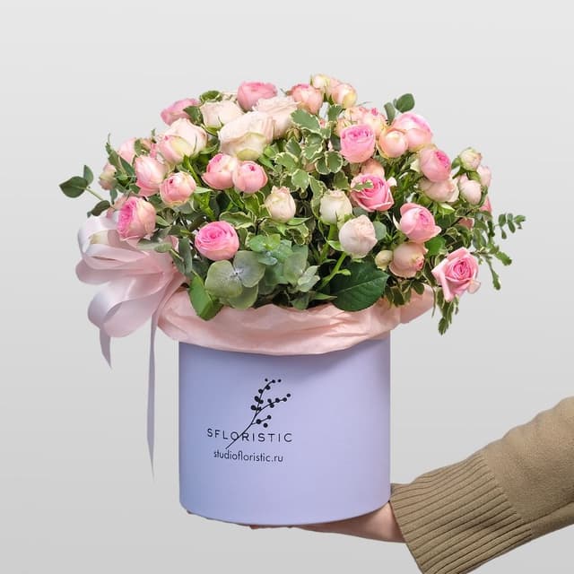 Композиция из Кустовых Роз «Эсмеральда»