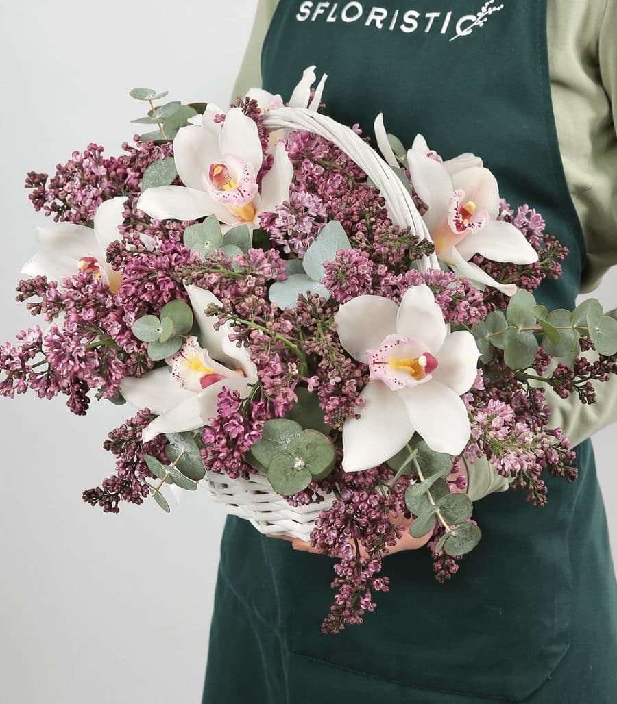 Композиция из Сирени и Орхидеи «Пышные ароматы»