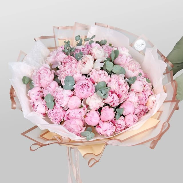 Букет из Пионов и Эвкалипта «Розовый лимонад»