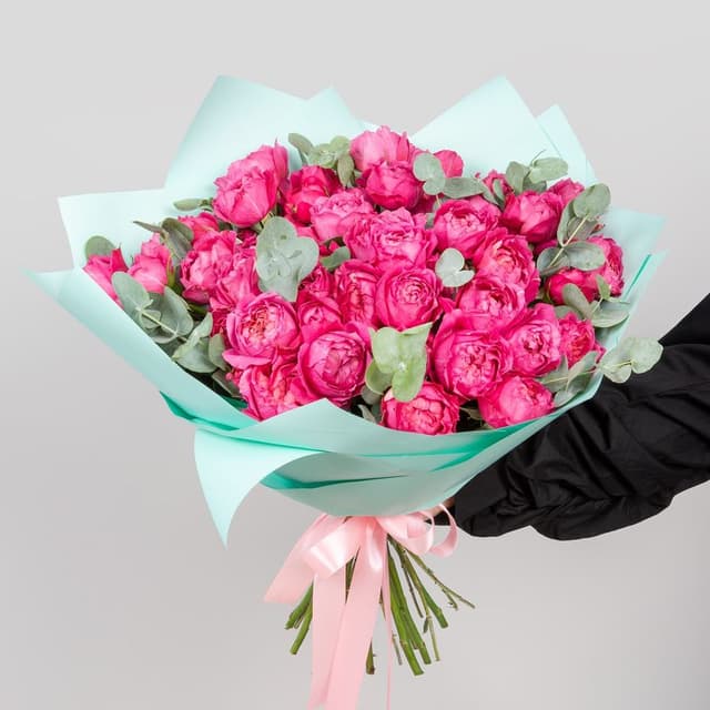 Букет Кустовых Роз «Вдохновение Любви»