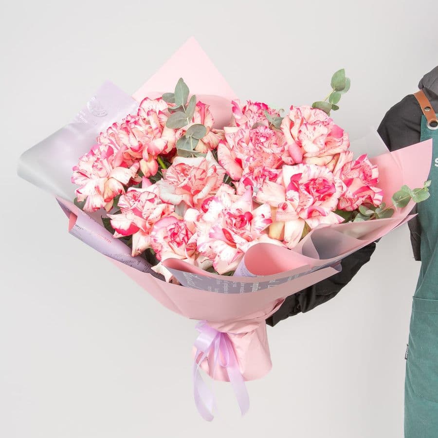 Букет Роз Эквадор «Мгновения счастья»