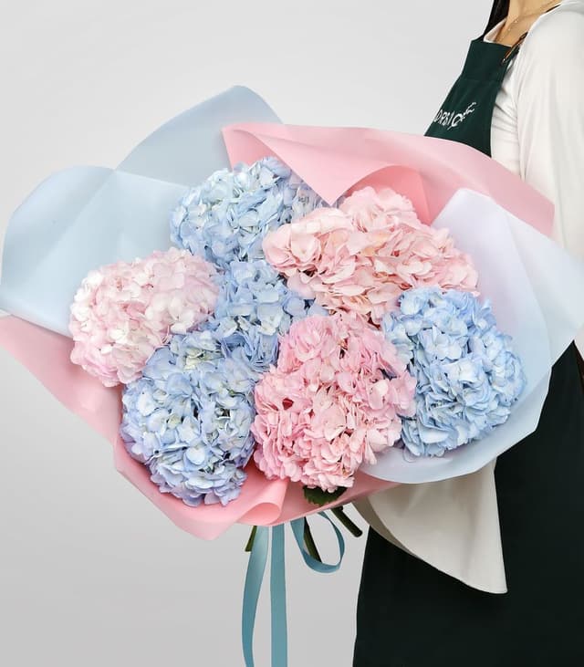 Букет из Гортензий «Сказка о цветах»