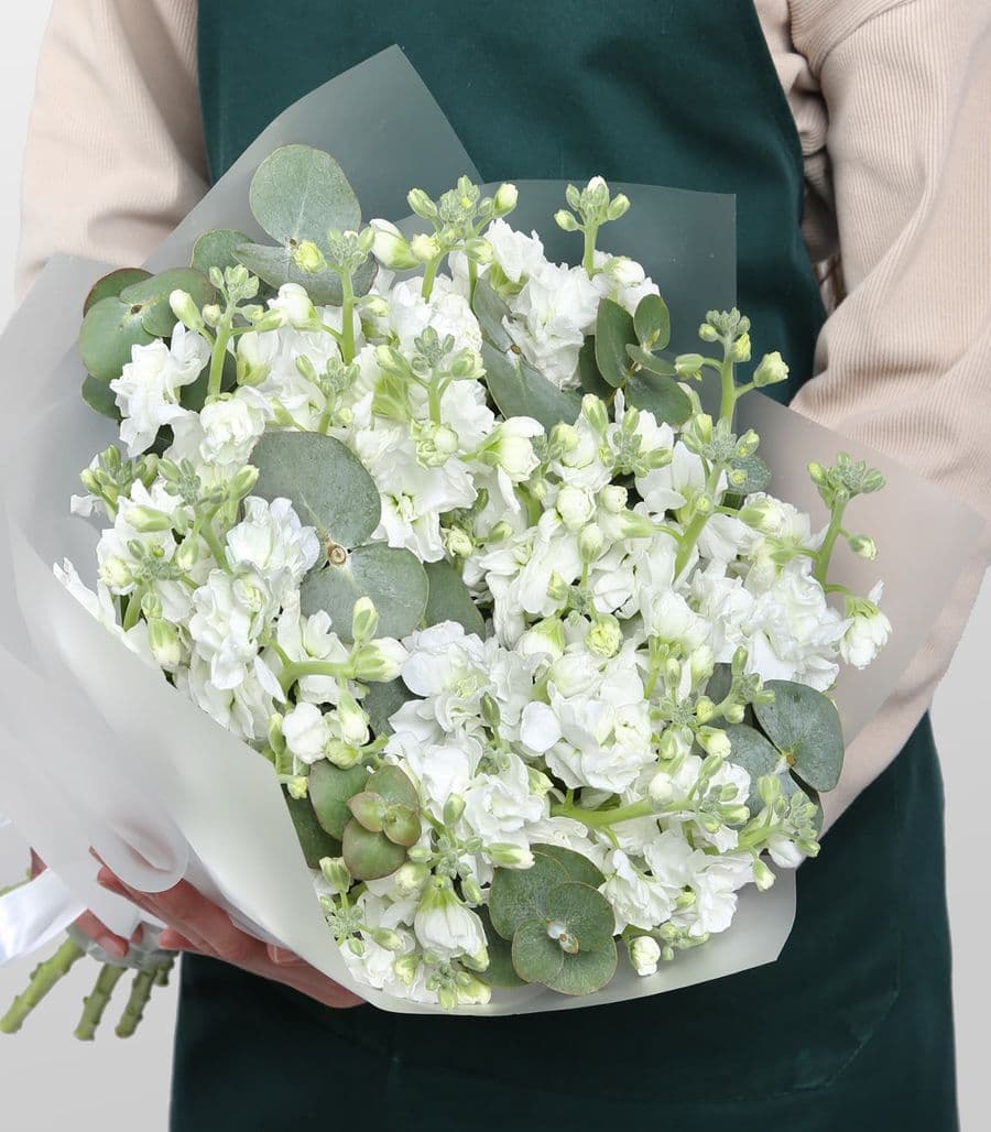 Букет кустовой Маттиолы «Лунная дымка»