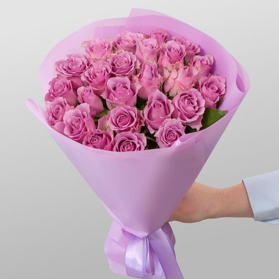 Букет сиреневых Роз Кения 25 шт «Очарование мгновения»