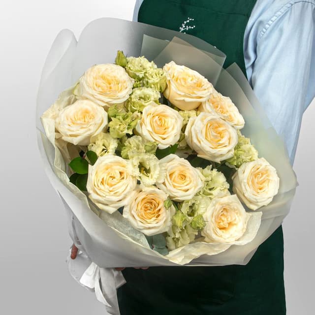 Букет из Роз и Лизиантуса «Сливочный закат»