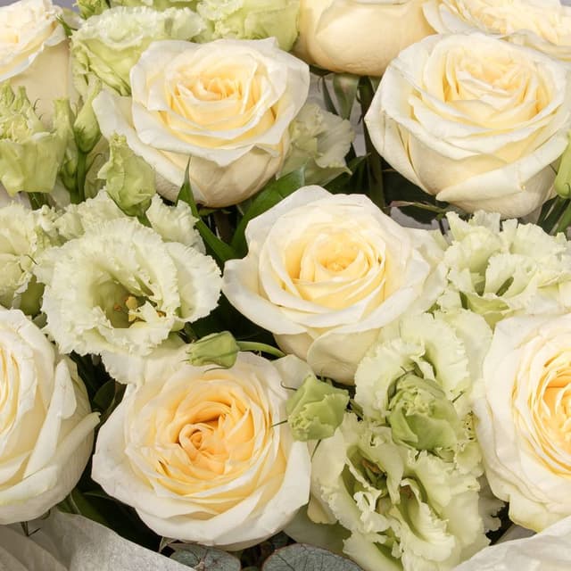 Букет из Роз и Лизиантуса «Сливочный закат»