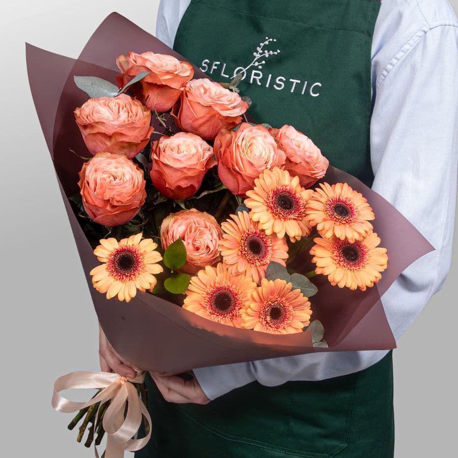 Букет из Роз Кахала и Гермини «Нежность юга»