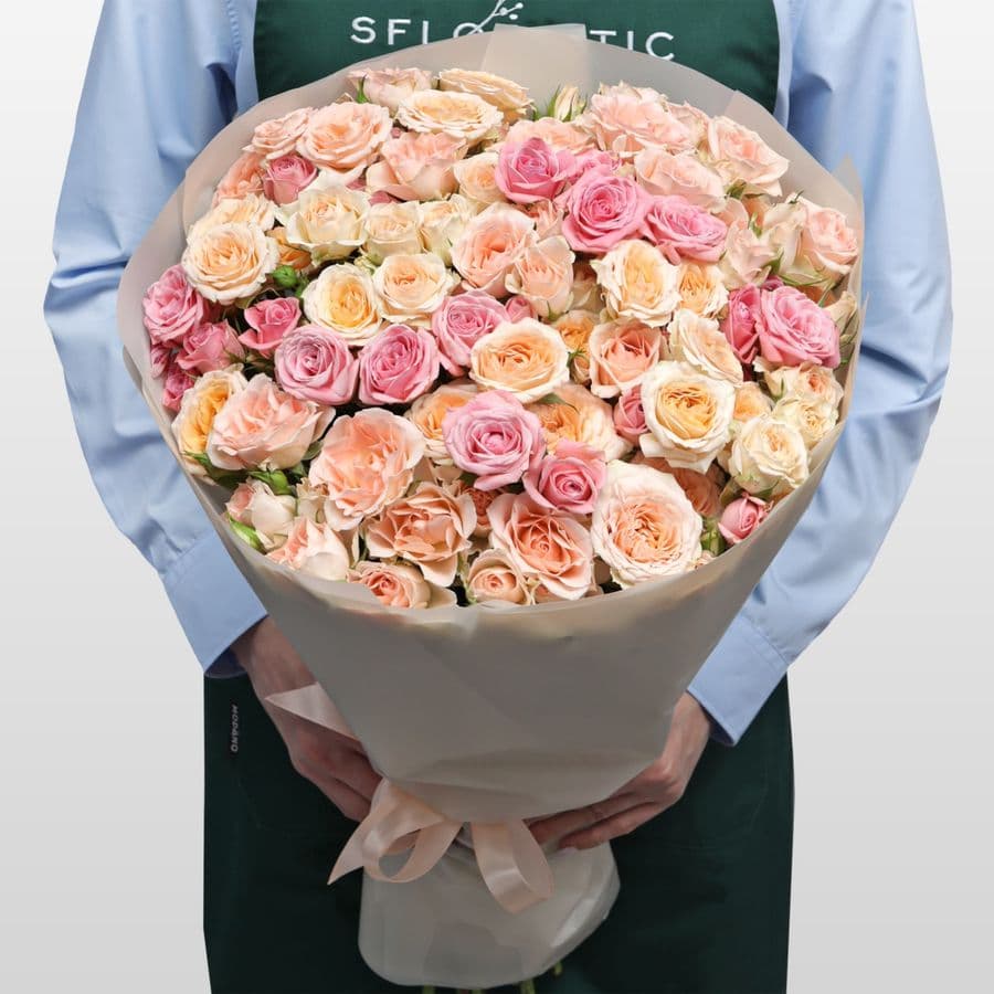 Букет Кустовых Роз «Нежнее нежного»