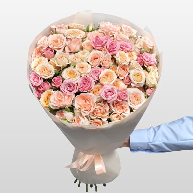 Букет Кустовых Роз «Нежнее нежного»