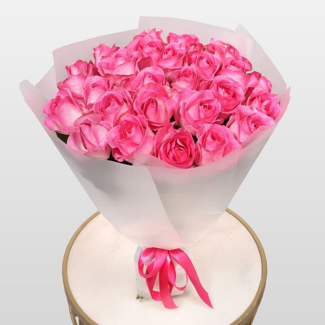 Букет Роз Россия 25 шт «Тихое восхищение»