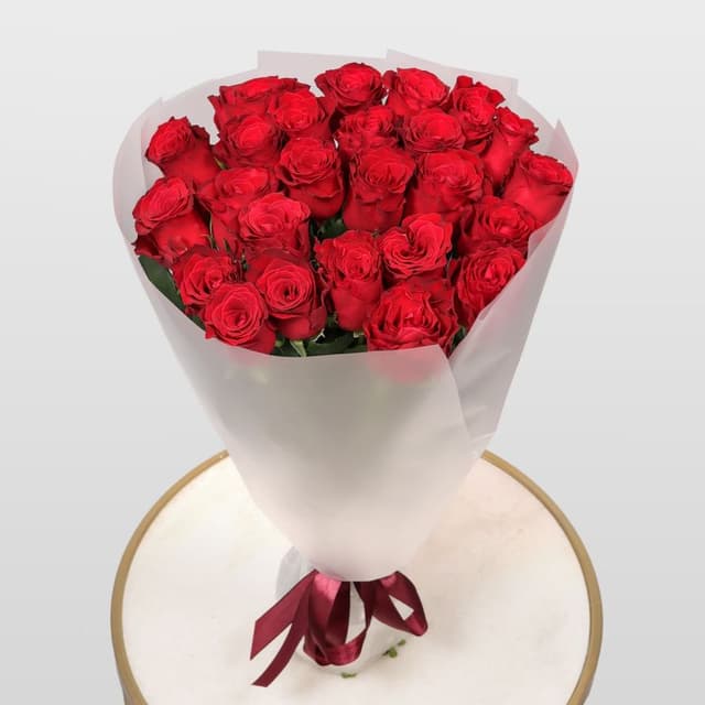 Букет Роз Кения 60 см 25 шт «Сердце на ладони»