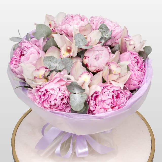 Букет из Пионов и Орхидей «Розовый кварц»