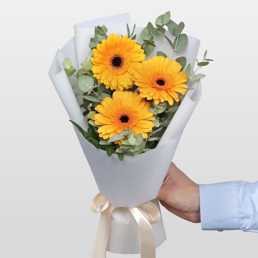 Букет из Гермини и Эвкалипта «Лучик радости»