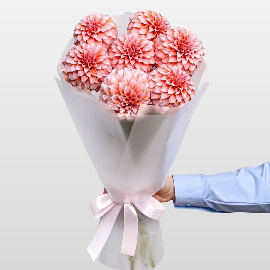 Букет из Георгин «Счастье Внутри»