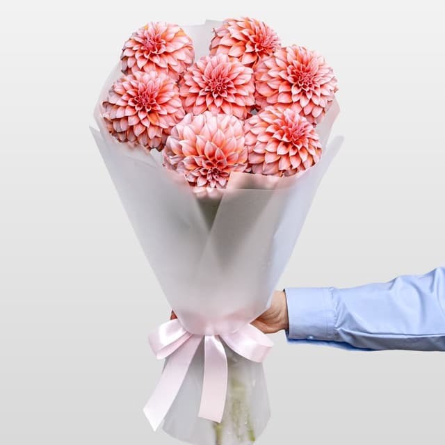 Букет из Георгин «Счастье Внутри»