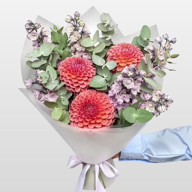 Букет из Георгин и Дельфиниума «Прованский Закат»