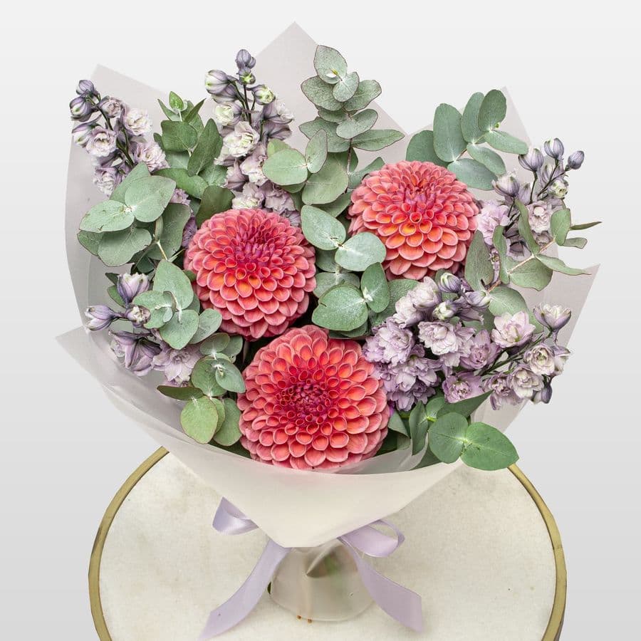 Букет из Георгин и Дельфиниума «Прованский Закат»